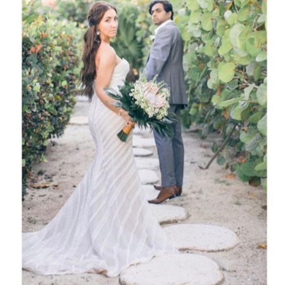 Meet your Posher, Melissa - Picture 1 of 1